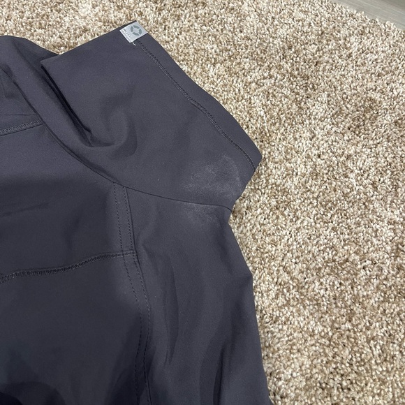 Cherokee Infinity Scrub Top-Gray🩶 - Picture 4 of 4